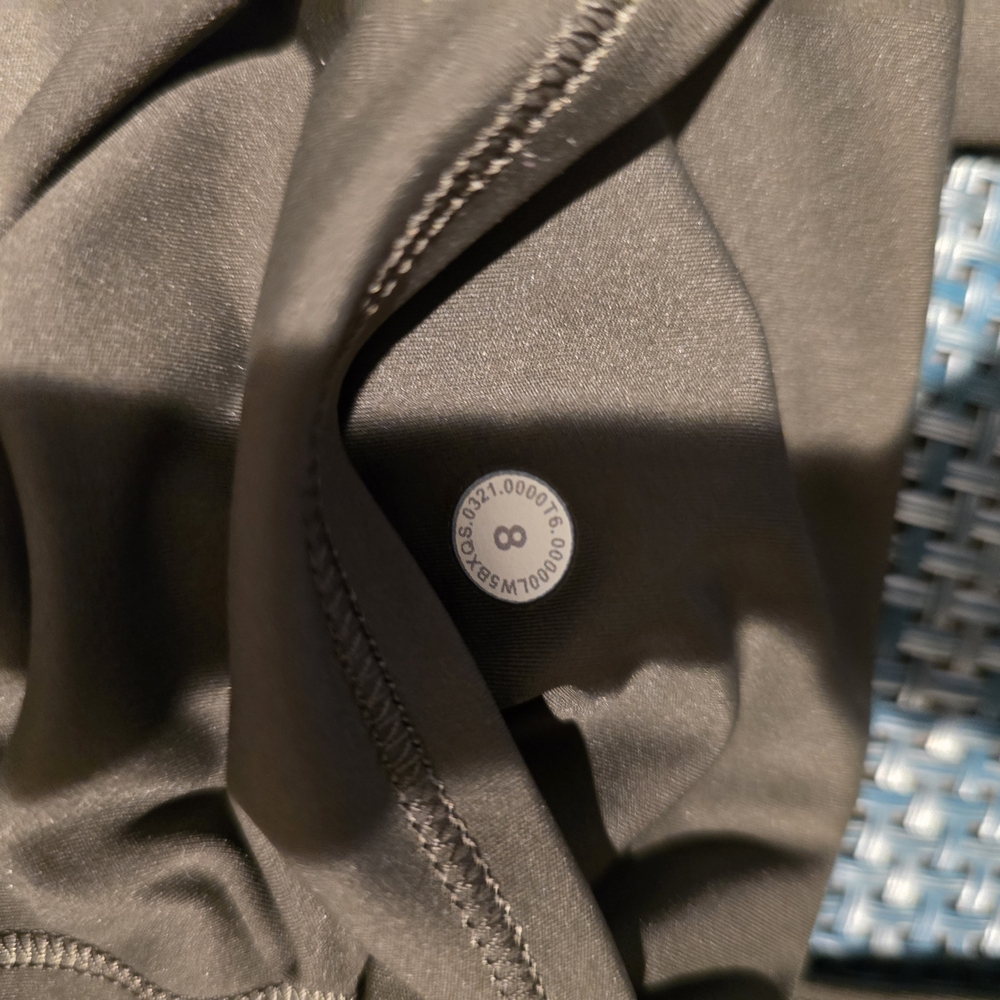 lululemon athletica Olive Green High-Rise Leggings - Picture 3 of 3